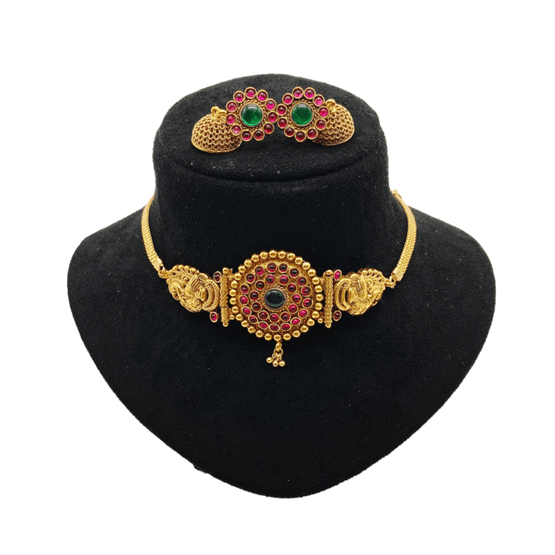 Elegent Kemp High Neck Choker With Jumka